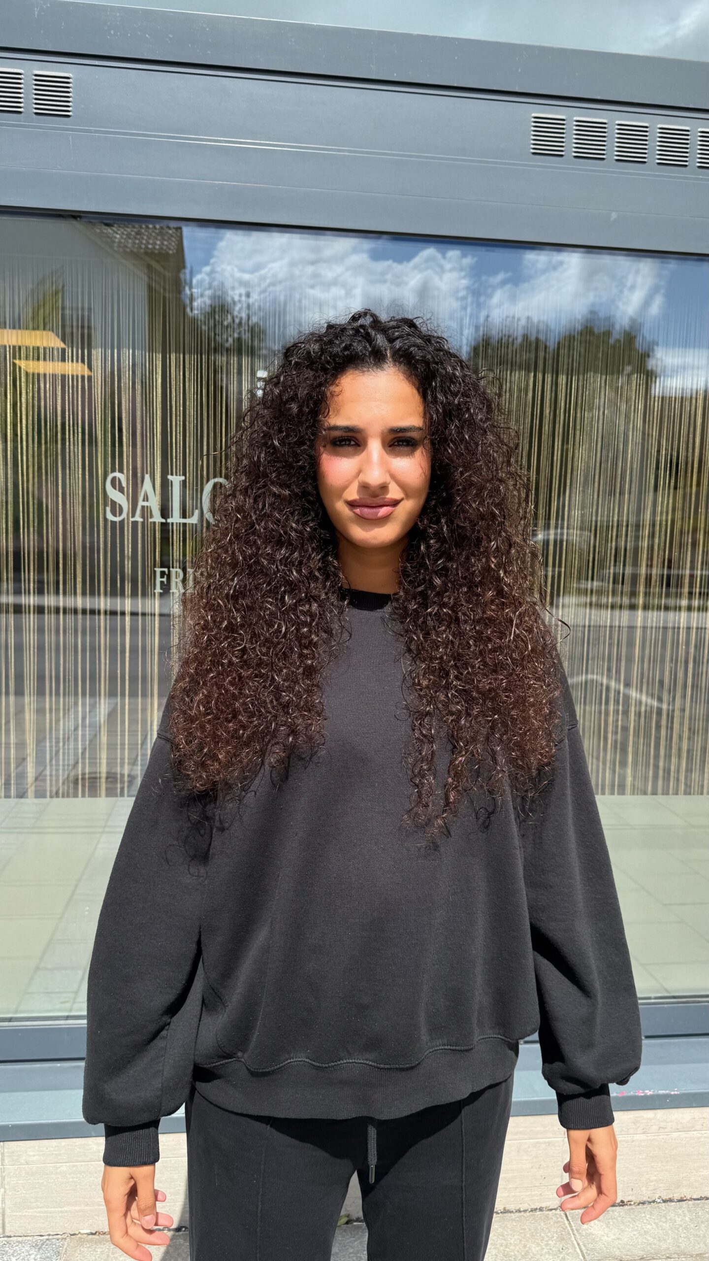lockenfrisur-muenchen-salon-soleil